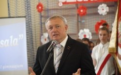 Otwarcie hali sportowej i Czerwcowy Piknik Sportowy w Piekiełku 18.06.2013