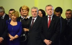 Spotkanie opłatkowe Izby Rzemiosła i Przedsiębiorczości oraz Cechu Rzemiosł Różnych i Przedsiębiorczości w Nowym Sączu w ratuszu  6.01.2014