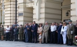 Obchody XXIV rocznicy powołania Straży Granicznej połączone z uroczystym nadaniem imienia i sztandaru Karpackiemu Ośrodkowi Wsparcia Straży Granicznej w Nowym Sączu, 07.06.2015r.